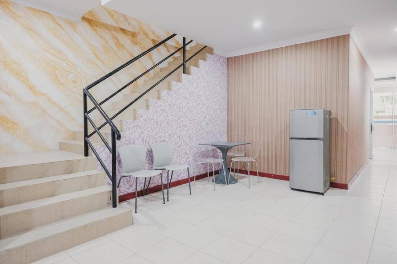 Reddoorz Near Nagoya Hill Batam 4 Hotel Jodoh  Exterior foto